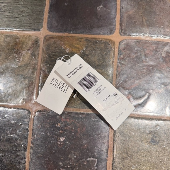 Eileen Fisher jumper midi dress - Picture 9 of 9